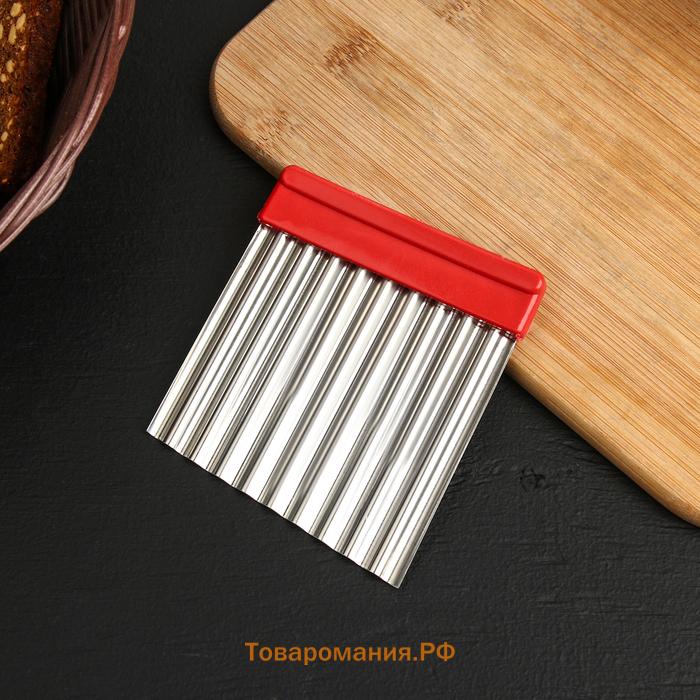 Нож для фигурной резки  «Гребень», 10×9 см, МИКС