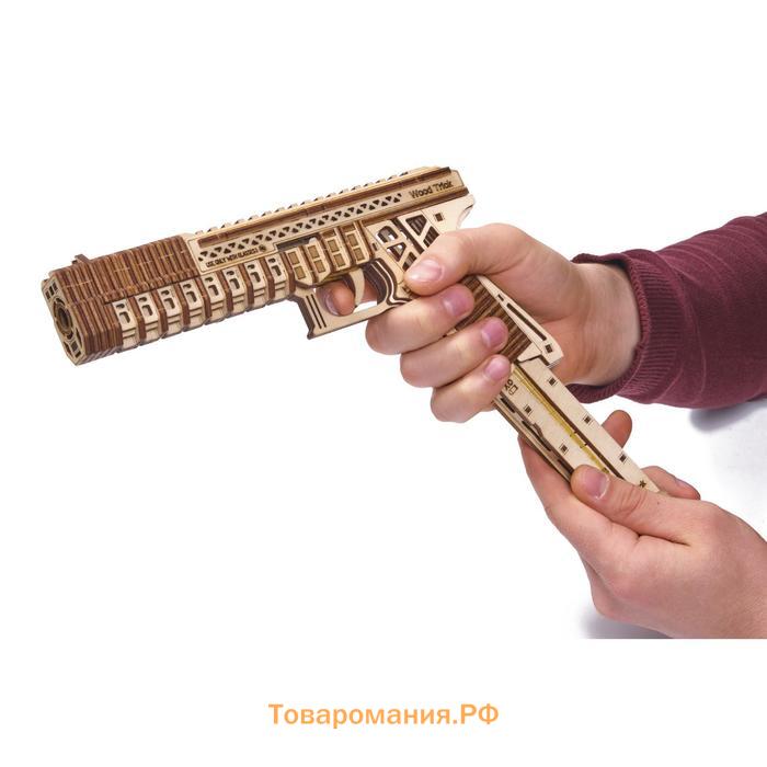 Сборная модель из дерева «Пистолет Защитник»